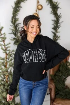 Black Georgia Cropped Hoodie -Trendy Clothing Store shopdressup cropped georgia pullover 6