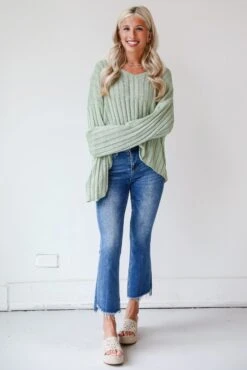 Bella Dark Wash High-Rise Flare Jeans -Trendy Clothing Store shopdressup denim flare jeans 4 e73fcae0 a43c 417a ba70 1efbcdfe60ab