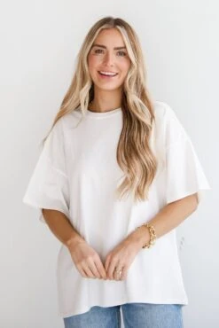 London Oversized Boyfriend Tee - DU DEAL -Trendy Clothing Store shopdressup oversized tee 19 c2640e71 eae7 451a a439 37b73dc7204e