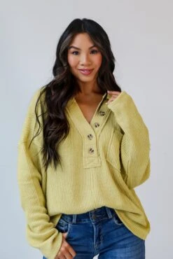 Alice Collared Henley Knit Top - DOORBUSTER -Trendy Clothing Store shopdressup ribbed henley top 27