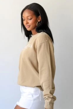 Tan Dahlonega Georgia Sweatshirt -Trendy Clothing Store shopdressup tan dahlonega pullover 8