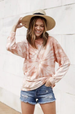Taylor Oversized Tie-Dye Pullover -Trendy Clothing Store shopdressup tie dye pullover 20 10984.1624139955.1280.1280