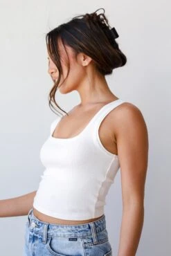 Cass Everyday Off White Cropped Tank - DU DEAL -Trendy Clothing Store shopdressup white cropped tank 4
