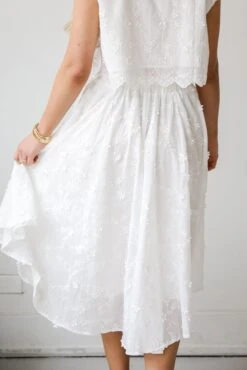 Graceful Entrance White Floral Midi Skirt -Trendy Clothing Store shopdressup white midi skirt 9