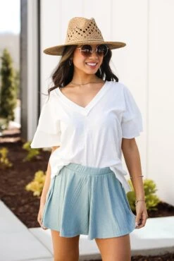 Nicole White V-Neck Tee - DU DEAL -Trendy Clothing Store shopdressup white veck tee 7