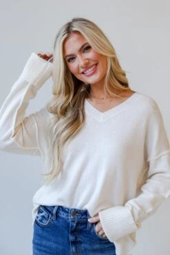 FINAL SALE - Tess Ivory Oversized Sweater -Trendy Clothing Store shopdressup white vneck sweater 3 b1677c42 4962 41ec 99f9 acd9b89641a2