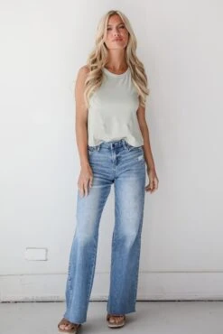 Lizzie Medium Wash Wide Leg Jeans -Trendy Clothing Store shopdressup wide leg denim jeans 2 f8e90385 d539 4347 993e 173293c0e011